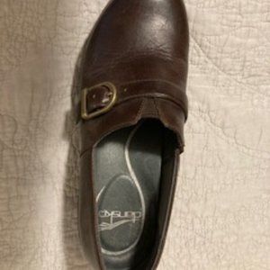 Dansko clogs, burgundy, 36/6.5